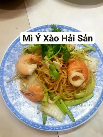 Hình ảnh Mì ý xào hải sản