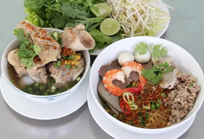 Hình ảnh Hủ Tiếu Xương