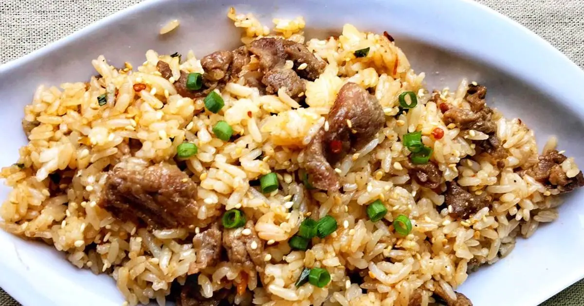 Hình ảnh Cơm chiên bò