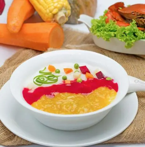 Hình ảnh Cháo cua pho-mát rau củ