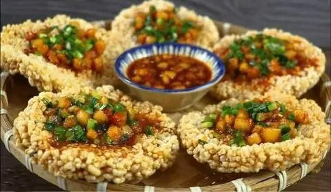 Hình ảnh Cơm cháy mắm ruốc