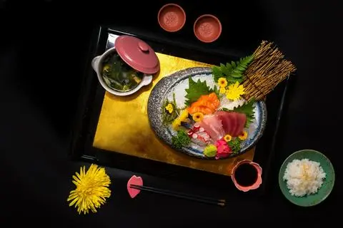 Hình ảnh Set cơm sashimi hải sản tổng hợp - set11