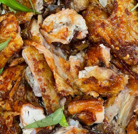 Hình ảnh Gà nướng sốt da giòn