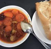 Hình ảnh Bánh mì bò kho