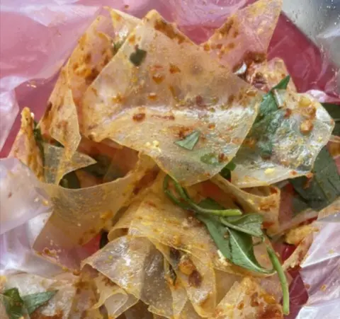 Hình ảnh Sate hành phi