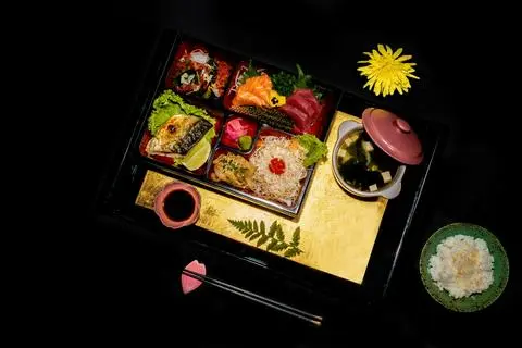 Hình ảnh Bento sashimi - sashimi bento box - set01