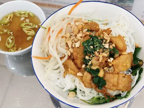 Hình ảnh Bún thịt nướng