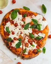 Hình ảnh Burrata and cherry tomato