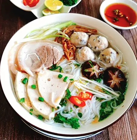 Hình ảnh Bún mọc chả