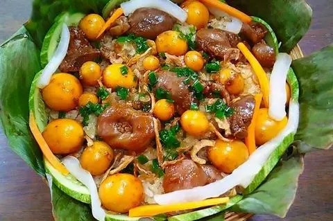 Hình ảnh Xôi phá lấu trứng non