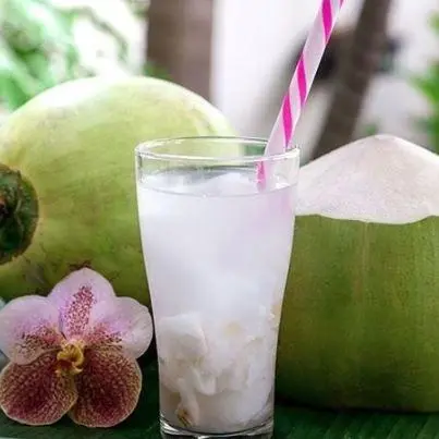 Hình ảnh Dừa tươi ly (truyền thống)