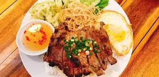 Hình ảnh Combo cơm tấm sườn ốp la - 1 nước sâm