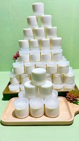 Hình ảnh Sữa chua hủ truyền thống