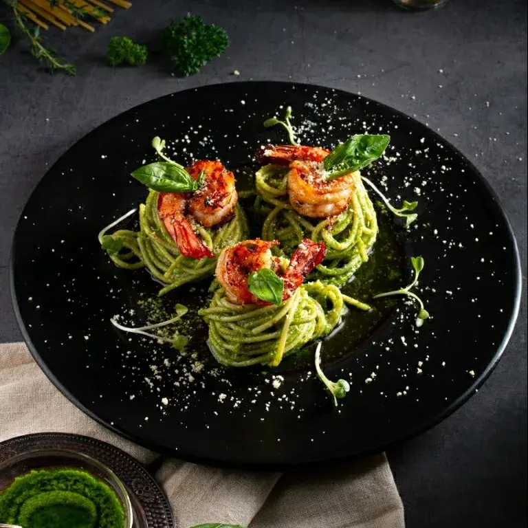 Hình ảnh Prawn on top pasta