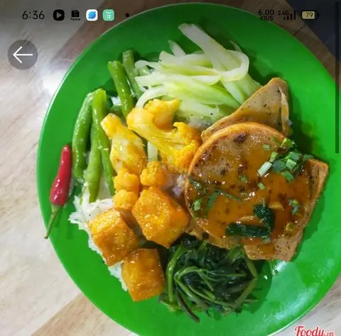 Hình ảnh Cơm thập cẩm - chả kho