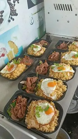 Hình ảnh Cơm bò trứng