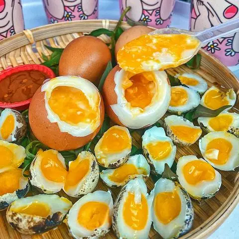 Hình ảnh Trứng Cút Lòng Đào