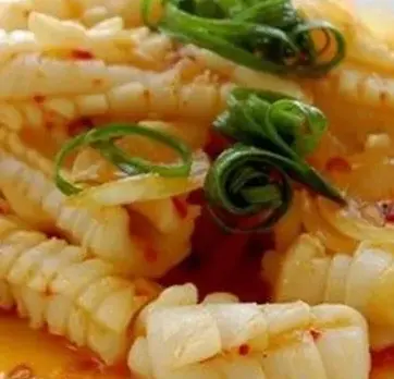 Hình ảnh Mực ống xào sa tế