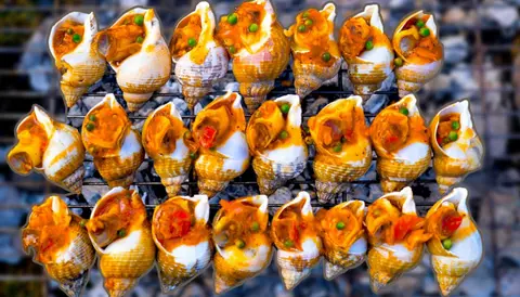Hình ảnh Ốc bulot nướng tiêu