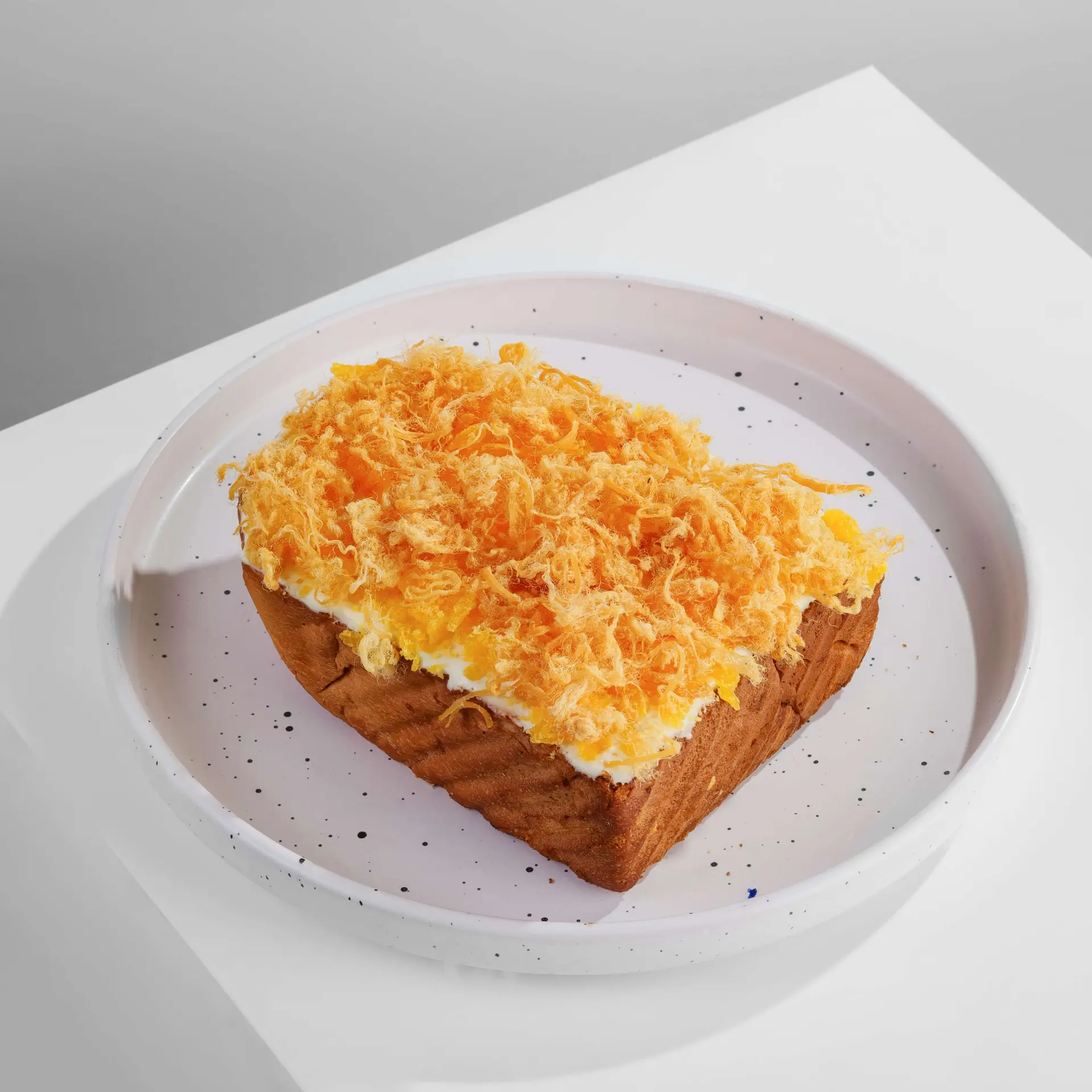 Hình ảnh Bánh Toast Phô Mai Trứng Muối Hoàng Kim
