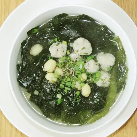Hình ảnh Canh rong biển chay