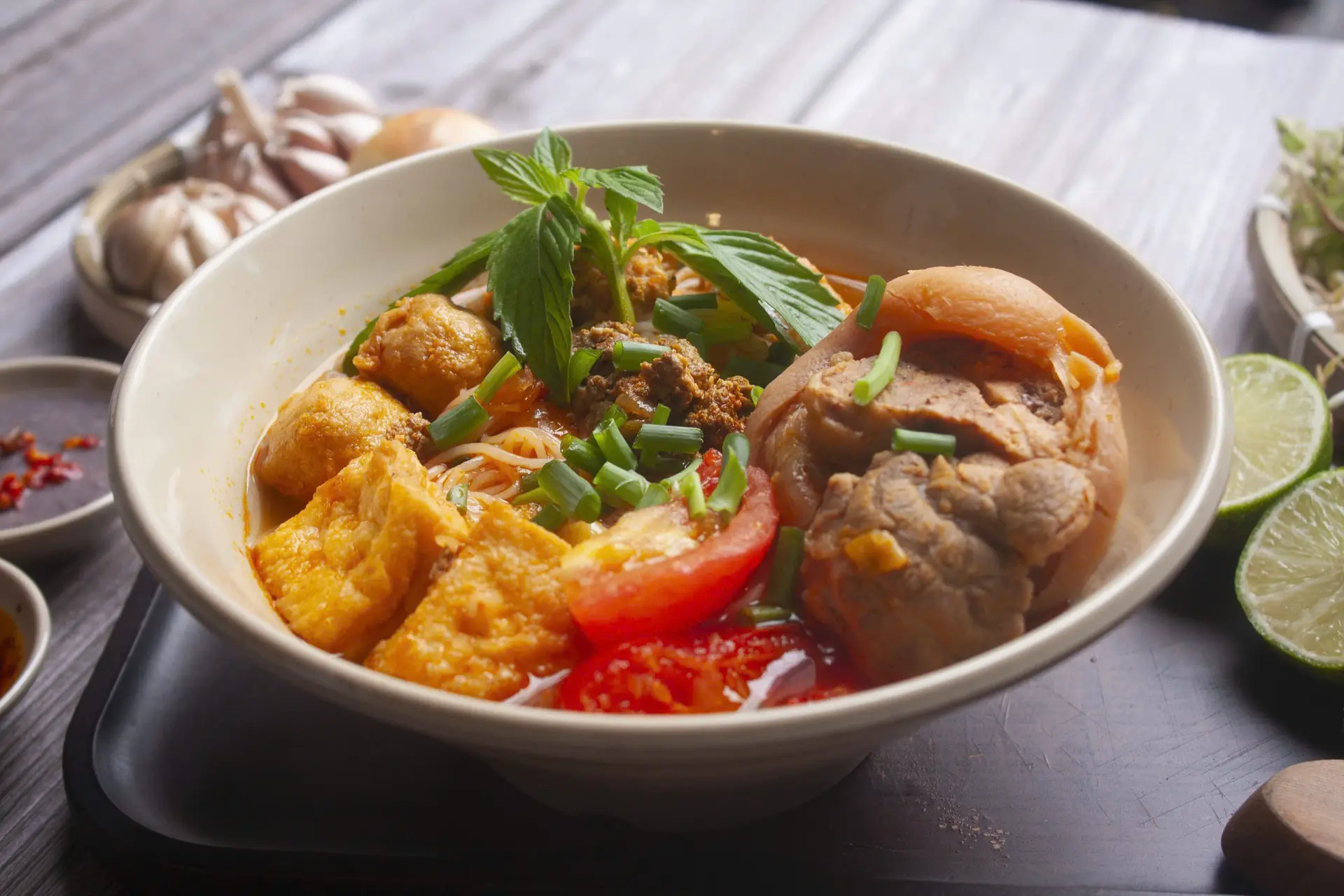 Hình ảnh Bún Riêu Giò/Xương thịt (Suất nhiều)
