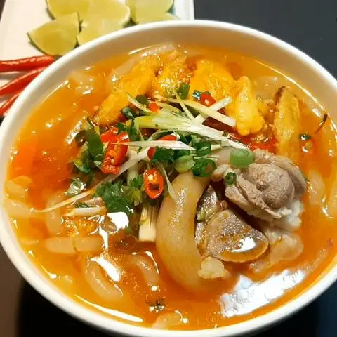 Hình ảnh Bánh canh móng và cua