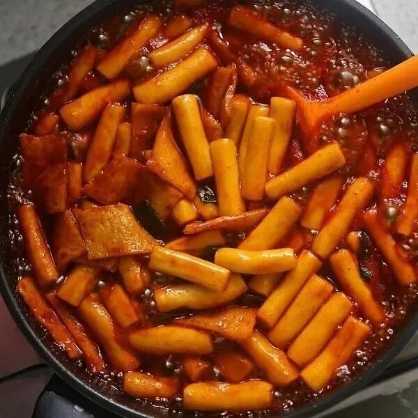 Hình ảnh Tokbokki chả cá