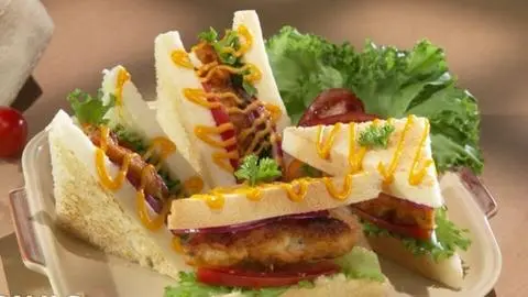 Hình ảnh Sandwich pate thịt chả