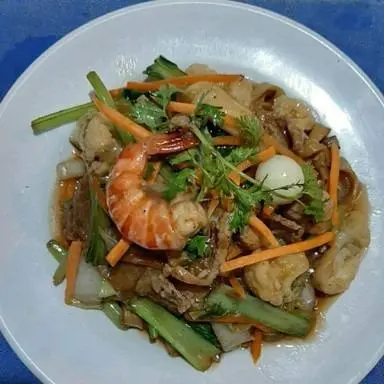 Hình ảnh Hủ tiếu xào thập cẩm sốt