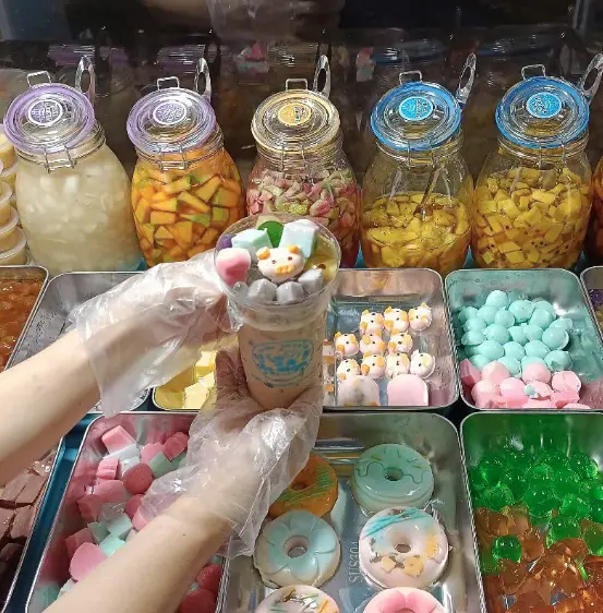 Hình ảnh Trà sữa truyền thống full topping