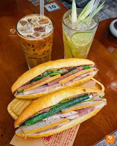 Hình ảnh Bánh mì thịt nguội - nhỏ