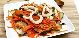 Hình ảnh Gỏi mực thái lan