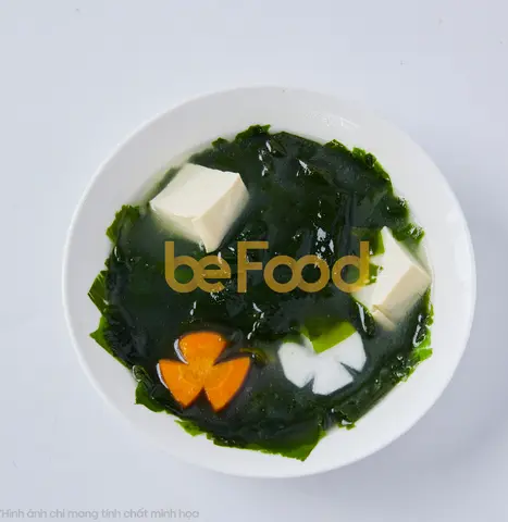 Hình ảnh Canh rong biển thịt heo