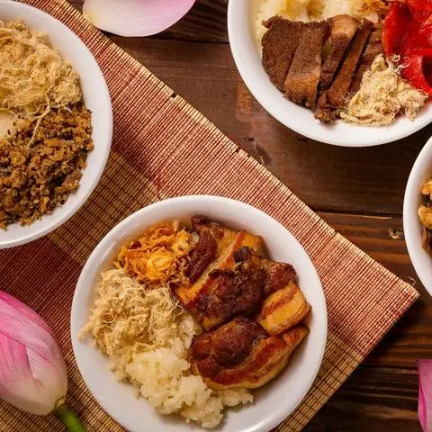 Hình ảnh Xôi thịt - patê