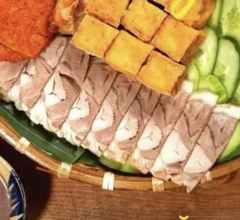 Hình ảnh Thịt bắp giò