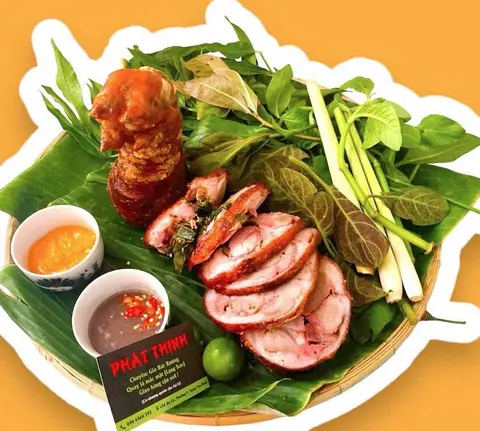 Hình ảnh Giò heo quay lá mắc - 1 Phần 7-8 người