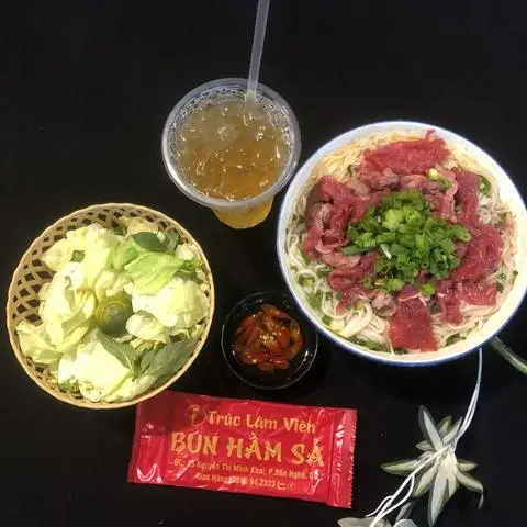 Hình ảnh Bò Tái Hầm Sả
