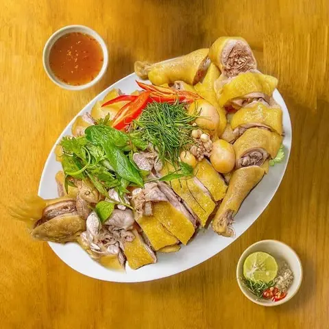 Hình ảnh Gỏi gà nguyên con - cháo