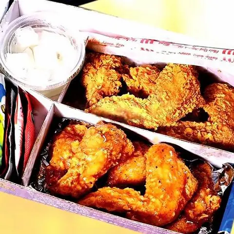 Hình ảnh Cánh gà nửa chiên - nửa tẩm sốt - 10 miếng