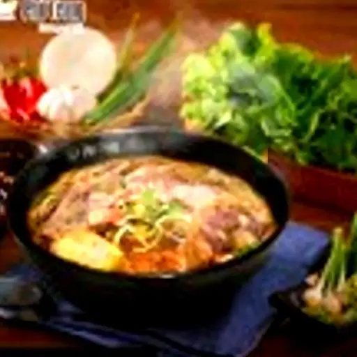 Hình ảnh Bún bò Kobe đặc biệt kèm chả