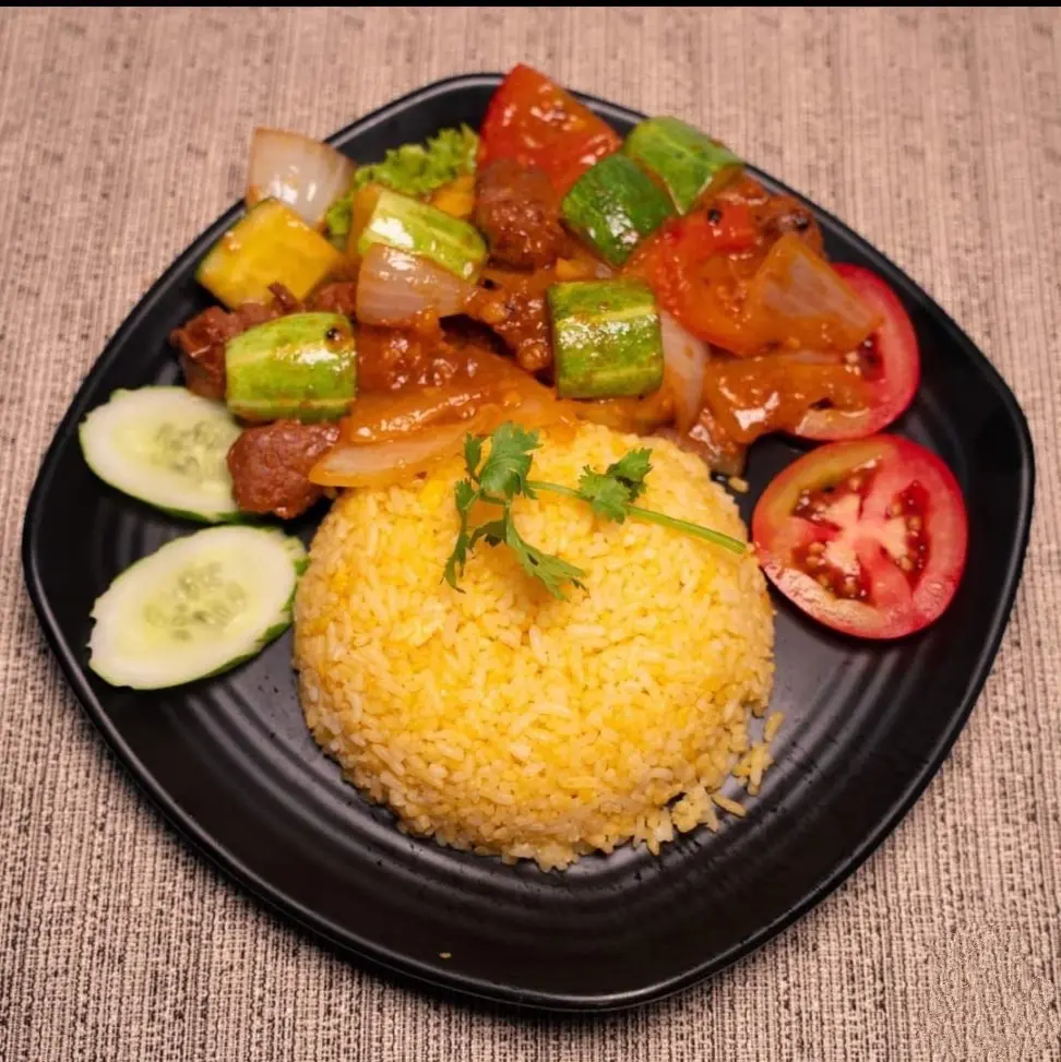 Hình ảnh Cơm bò lúc lắc