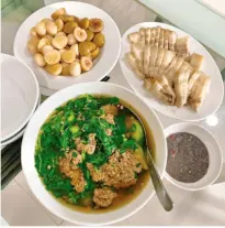 Hình ảnh Canh cua rau đay cà pháo
