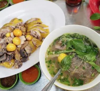 Hình ảnh Combo miến măng - gỏi gà 2 người