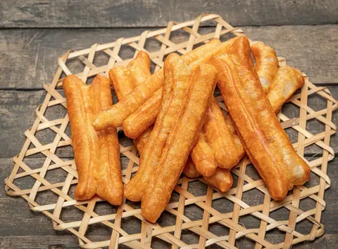 Hình ảnh Quẩy giòn 2 cái