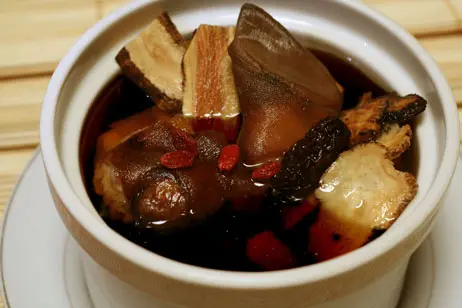 Hình ảnh Canh bím bò tiềm thuốc bắc