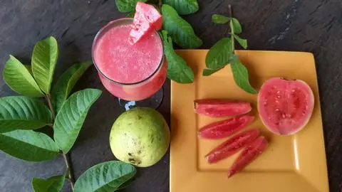 Hình ảnh Ổi ép nguyên chất