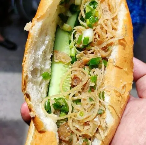 Hình ảnh Bánh mì bì - ốp la