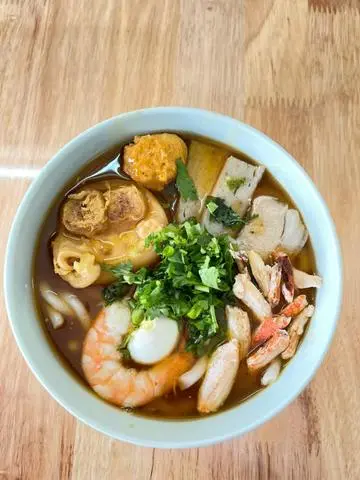 Hình ảnh BÁNH CANH GIÒ HEO 