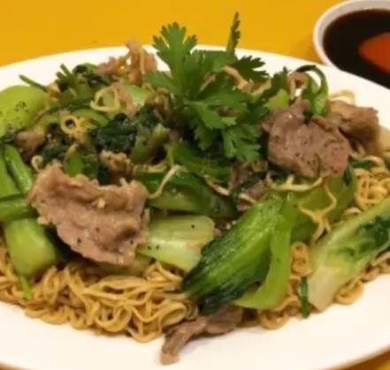 Hình ảnh Mì xào bò